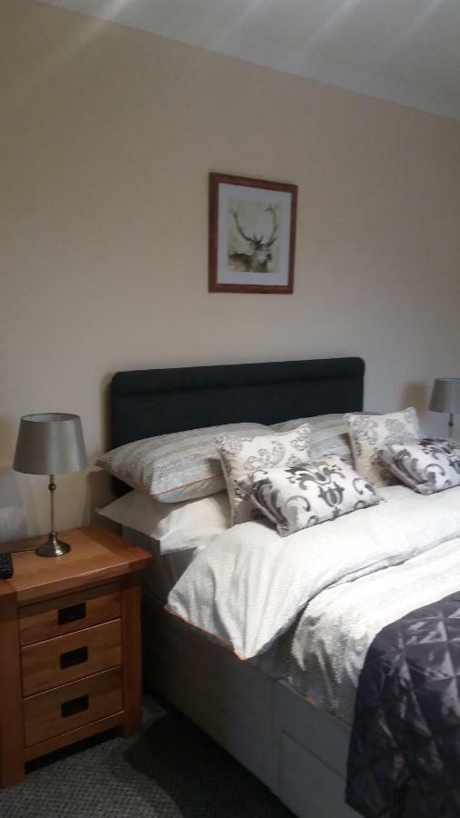칼란더 Ritchie Selfcatering 빌라 외부 사진